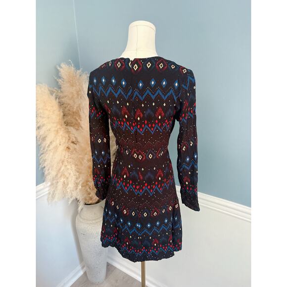 & Other Stories Long Sleeve Aztec Ruched Mini Dress Size 2 - Picture 8 of 11